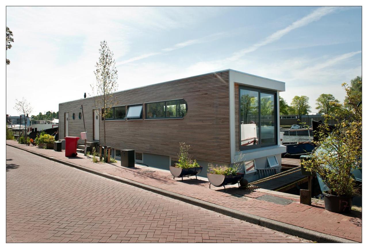 Private Guesthouse Bnb The Waterhouse Houseboat Amszterdam Kültér fotó